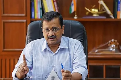 केजरीवाल के बड़ राहत  ना कम होई आ नाहीं हटावल जाई सुरक्षा