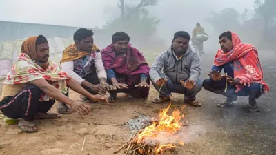 gorakhpur weather  पुरुवा ही छुड़ा दिहलस लोगन के कंपकंपी  पछुआ अउरी सताई