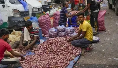 महाराष्ट्र से दिल्ली पहुंचल स्पेशल  कांदा एक्सप्रेस ट्रेन   35 रुपिया किलो मिली प्‍याज