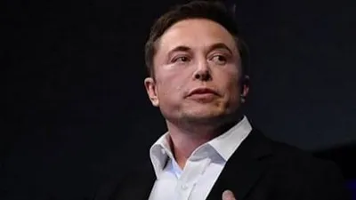 elon musk  मस्क के ट्रांसजेंडर बेटी पिता के बतवली क्रूर  कहा  रिश्ता नइखी राखल चाहत  हमरा के प्रताड़ित कइलें