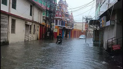 gorakhpur   सतर्क रहीं  जरूरी काम ना होखे तऽ घर से ना निकली   जिला प्रशासन के अपील