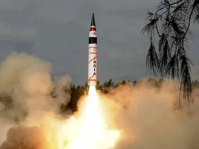 अग्नि 5 मिसाइल परीक्षण पऽ दुनिया में भारत के प्रतिष्ठा बढ़ल  अमेरिका कहलस कि   खाली ताकत के सम्मान मिलेला ।
