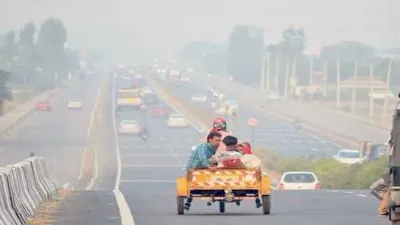 पाकिस्तान के लाहौर में लोगन के दम घोंट रहल बा जानलेवा हवा  aqi पहुंचल 1900 के पार 