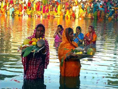 chaiti chhath puja 2024  कब बा चैती छठ पूजा  जानीं नहाय खाय  पूजा विधि  पूजन सामग्री आ अर्घ्य के सही समय