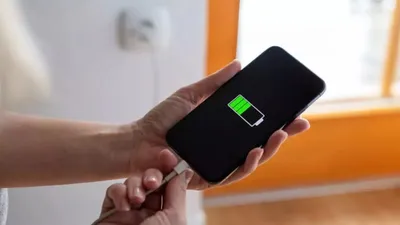 smartphone चार्जिंग के दौरान भूलाइयो के मत करी अइसन गलत  ना तs बैटरी के होई भारी नुकसान