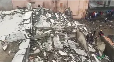 गुजरात के सूरत में 6 मंजिला इमारत गिरले से बड़ हादसा  12 से जादा लोग घायल  बचाव कार्य जारी