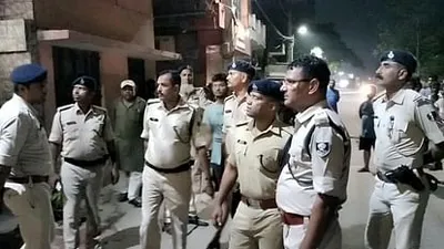 bihar news   पटना में भाजपा नेता के हत्या  दोकान पs बइठल रहस  अपराधी आके विवाद करे लगलें सs  विरोध कइला पs मरलें गोली