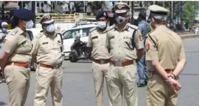 delhi bomb threat  दिल्ली के दू गो स्कूलन में बम के धमकी से मचल हड़कंप  मौका पऽ पहुंचल पुलिस