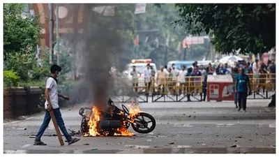 bangladesh  भारत के बड़ फैसला  बांग्लादेश से हाई कमीशन वाणिज्य दूतावास के गैर जरूरी कर्मचारी के वापस बोलावल गइल