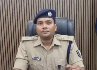 chhapra news  कर्त्तव्य में लापरवाही के आरोप में पुलिस पदाधिकारी के एसपी कइलें निलंबित 